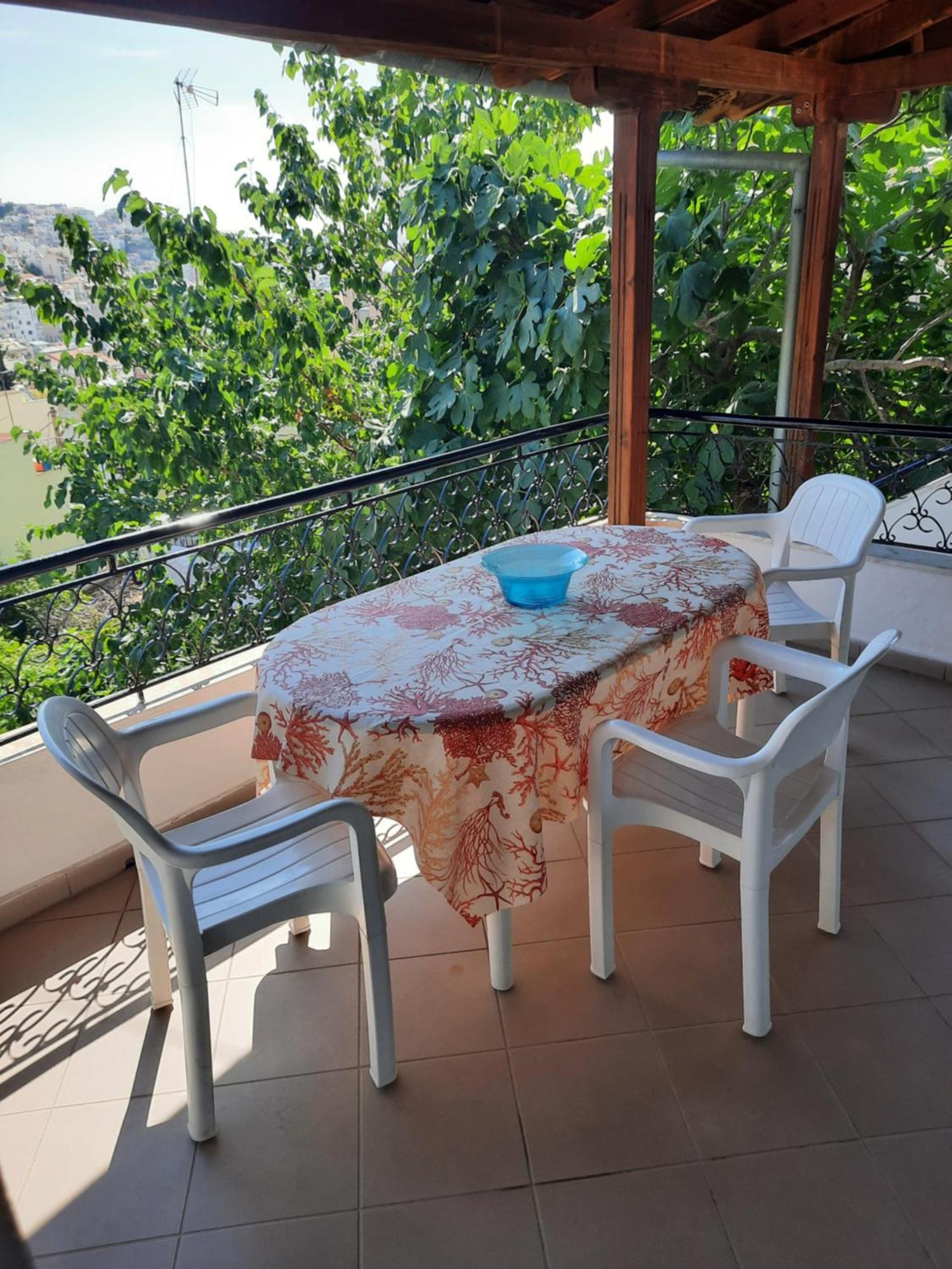 Vasilis Garden House